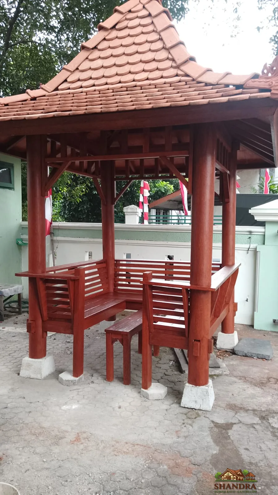Jasa Pembuatana Gazebo Kayu Kelapa Shandra Gazebo